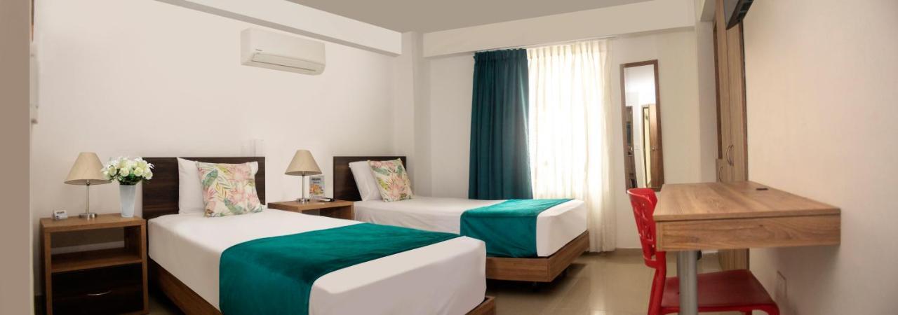 Hotel Avanti Cali Buitenkant foto